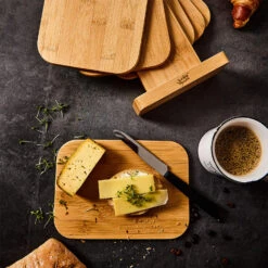 6er-Set Bambus-Frühstücksbrett Mit Ständer 22 X 0,9 X 16 Cm (BxHxT) Pflegeleicht 13 6er-Set Bambus-Frühstücksbrett Mit Ständer 22 X 0,9 X 16 Cm (BxHxT) Pflegeleicht -Klarstein 10038024 yy 0005 logo