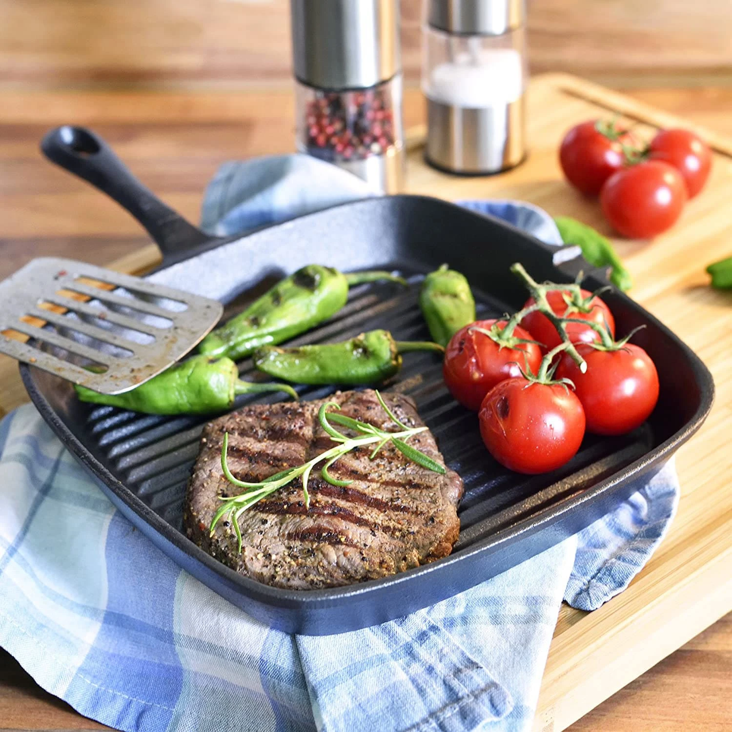 Malvi Bratpfanne 22,5 Cm Gusseisen Eckig Geriffelt Voreingebrannt 4 Malvi Bratpfanne 22,5 Cm Gusseisen Eckig Geriffelt Voreingebrannt – Bild 2